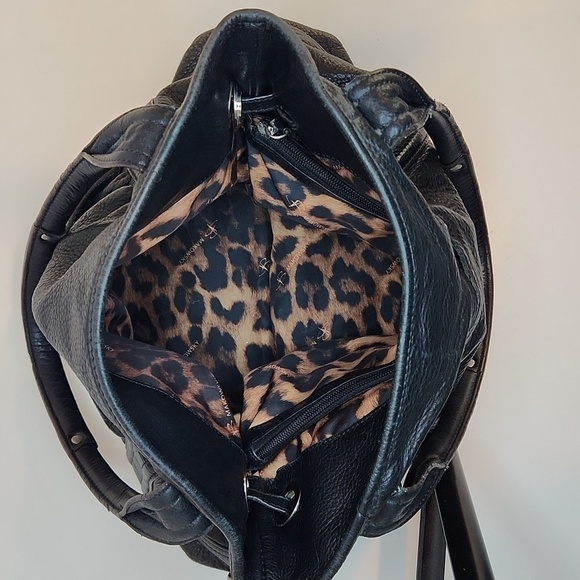 B Makowsky 100% Leather Purse Handbag Nickel Hardware Black W/Cheetah Lined EUC - Picture 8 of 13